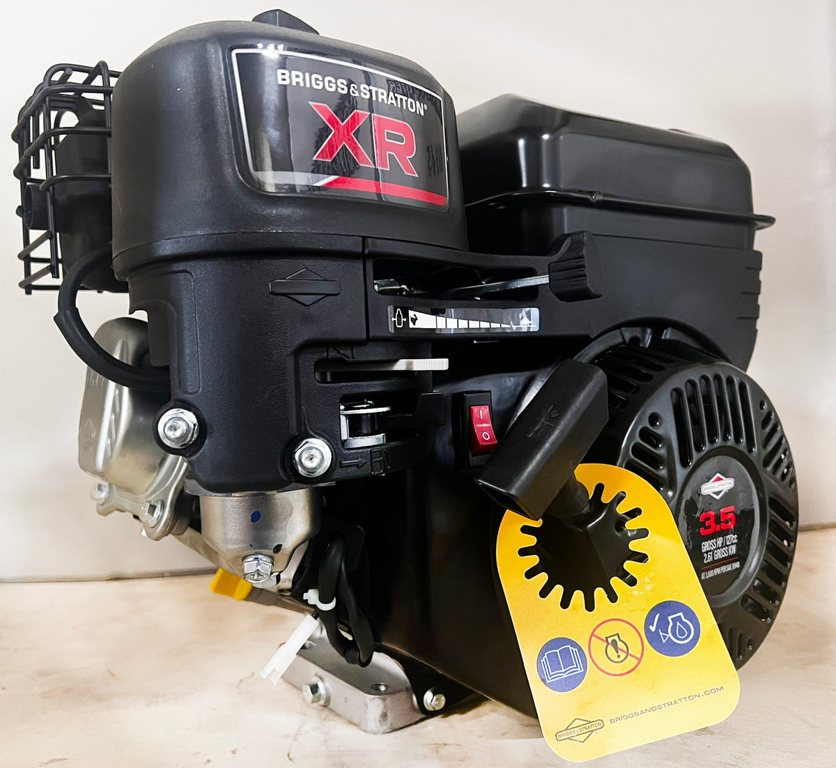 Briggs & Stratton Gasoline Engine 3.5HP Series™ 3.5 HP 127cc Horizontal Shaft