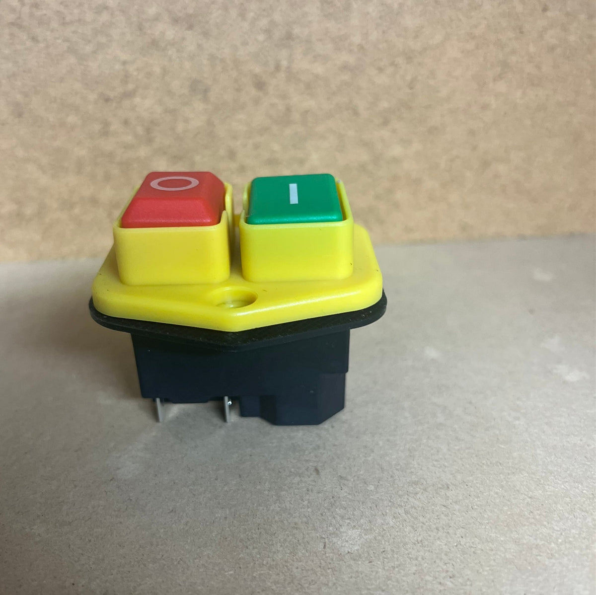 On and&nbsp; off&nbsp; Switch Fits Our 8.83 CF Mixer Model 900310