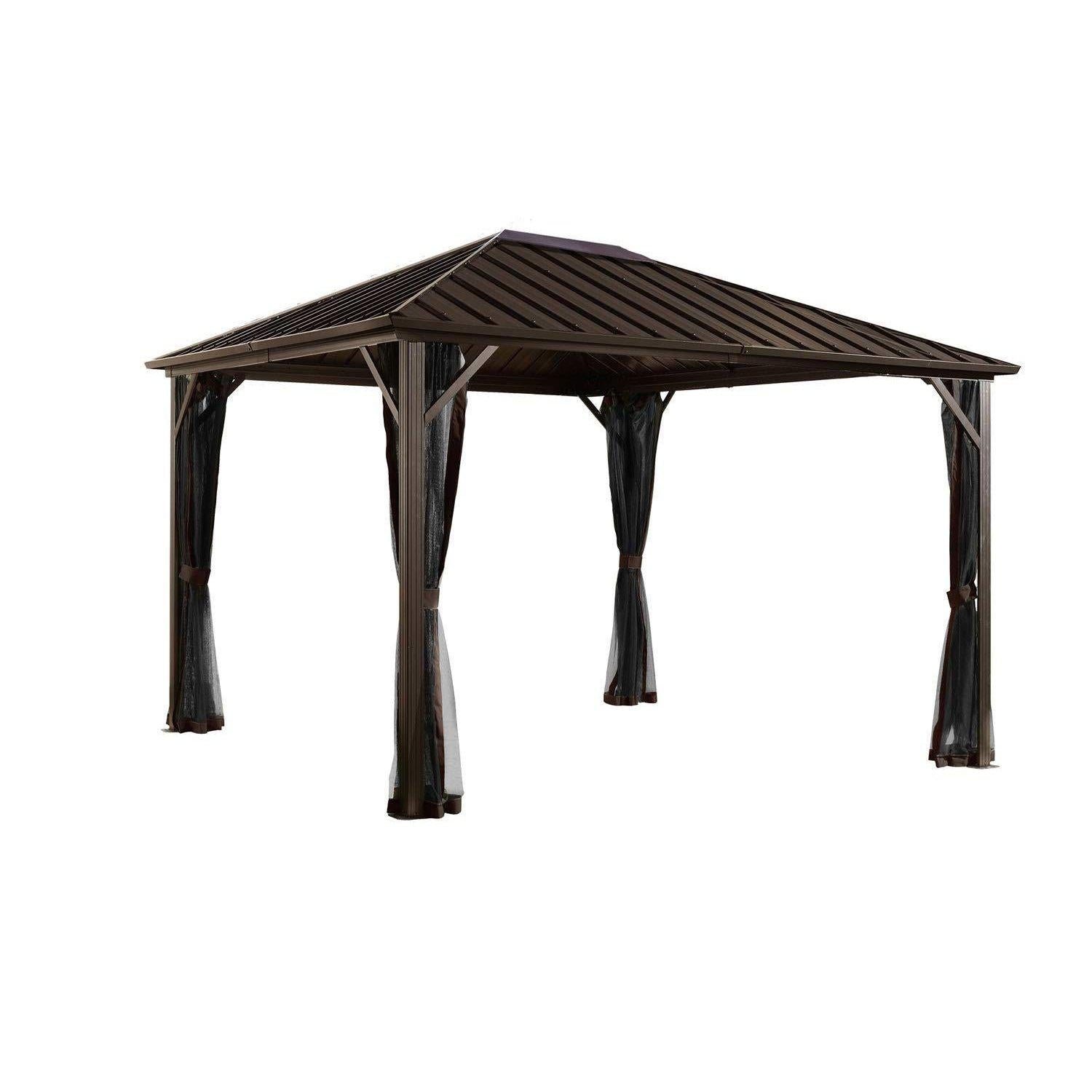 Dakota # 53 - Shelter 10'x12 'Steel roof, Nylon Screen